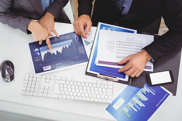 财务状况再创高峰！上海电气H1净利润同比增长22.6% 未来紧跟国家战略工业与能源两手抓