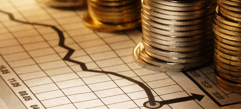 智能眼镜大战一触即发 Meta被曝聚焦开发“超轻薄开放式头显”